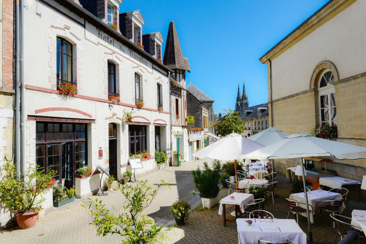 Sées Logis Hotel Et Restaurant Du Dauphin מראה חיצוני תמונה